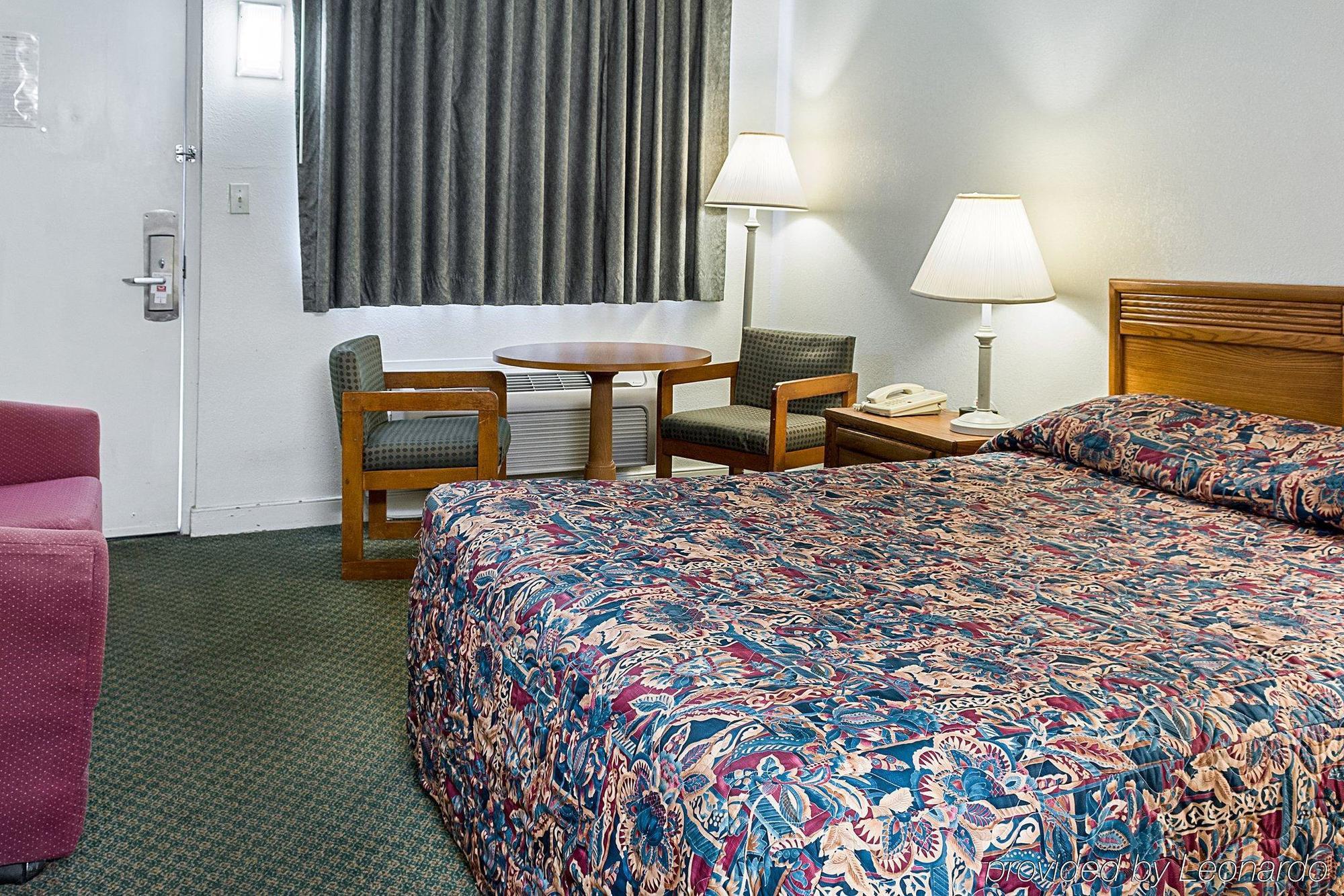 Gateway Inn Templeton Extérieur photo