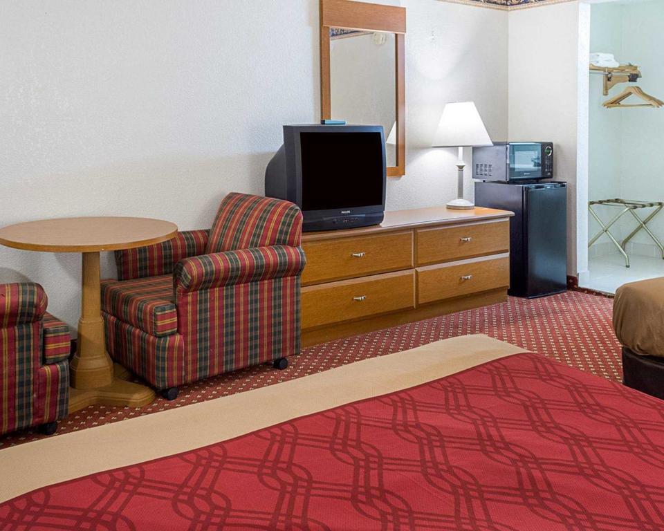 Gateway Inn Templeton Extérieur photo