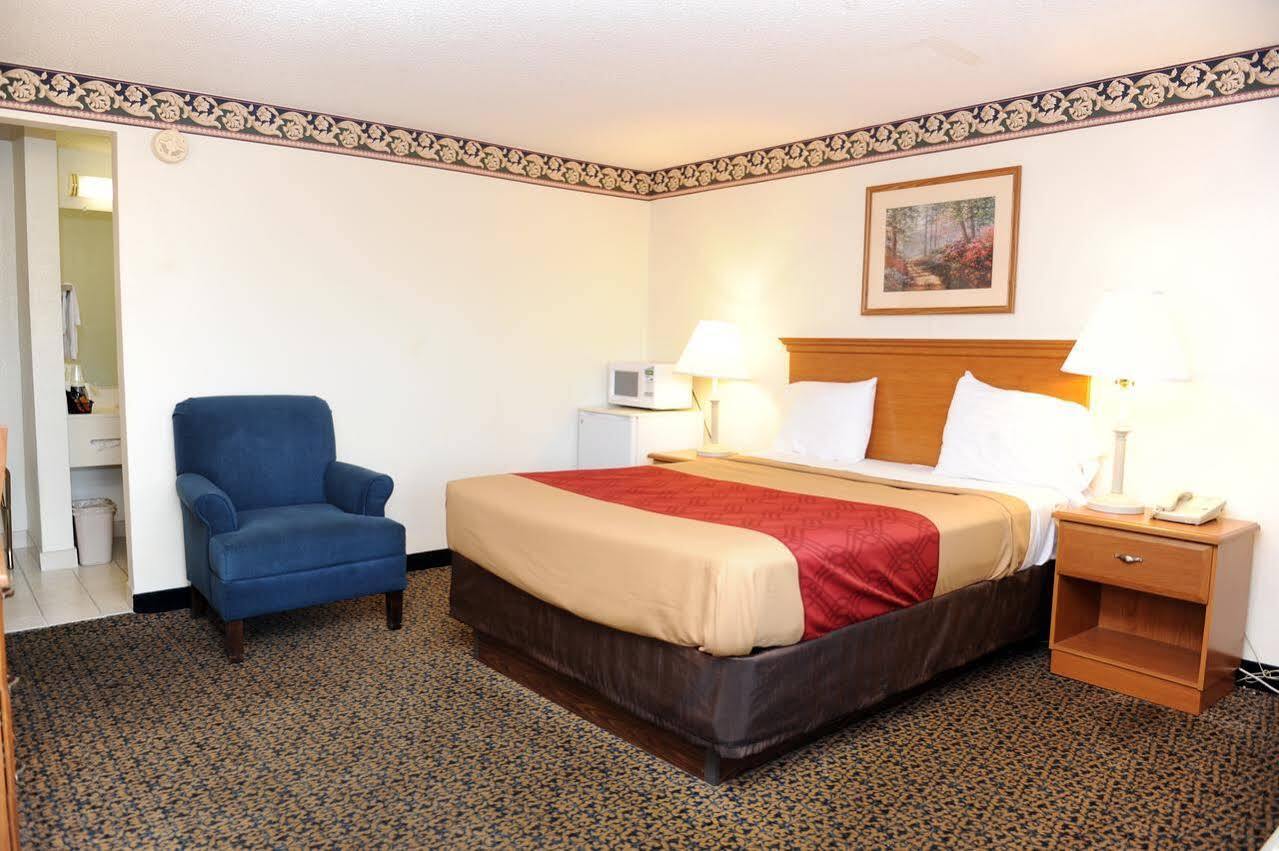 Gateway Inn Templeton Extérieur photo
