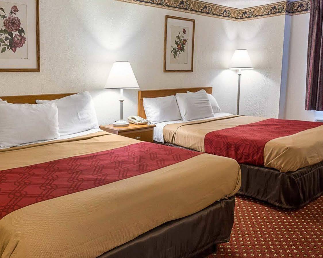 Gateway Inn Templeton Extérieur photo