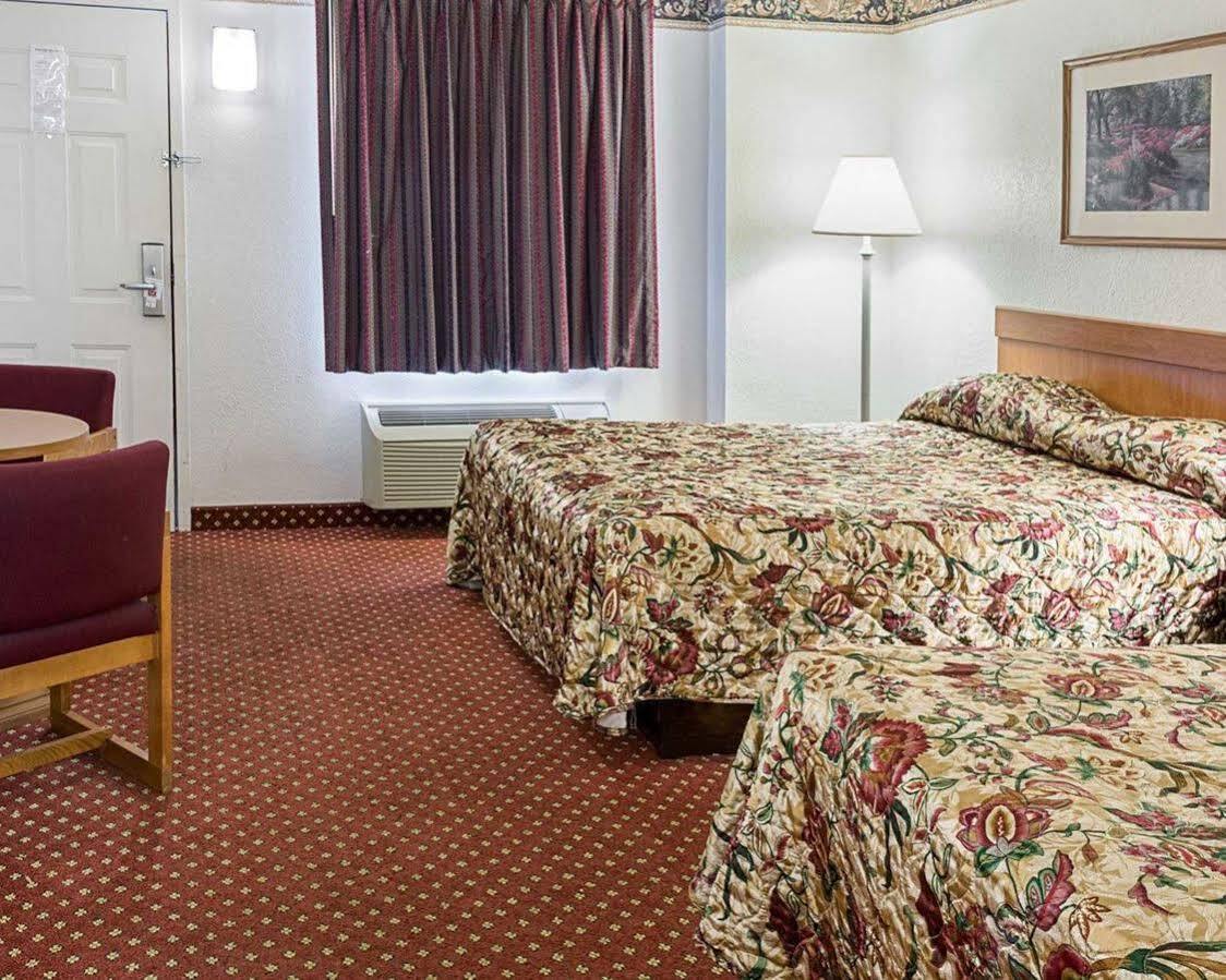 Gateway Inn Templeton Extérieur photo